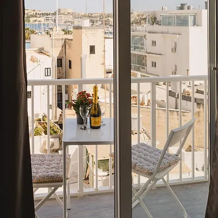 Appartement Unique 1bdr Suite! 50 Meters From Sea! *