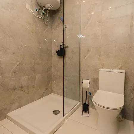 Unique 1bdr Suite! 50 Meters From Sea! Appartement *